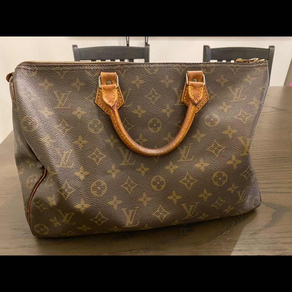 Louis Vuitton Speedy 35